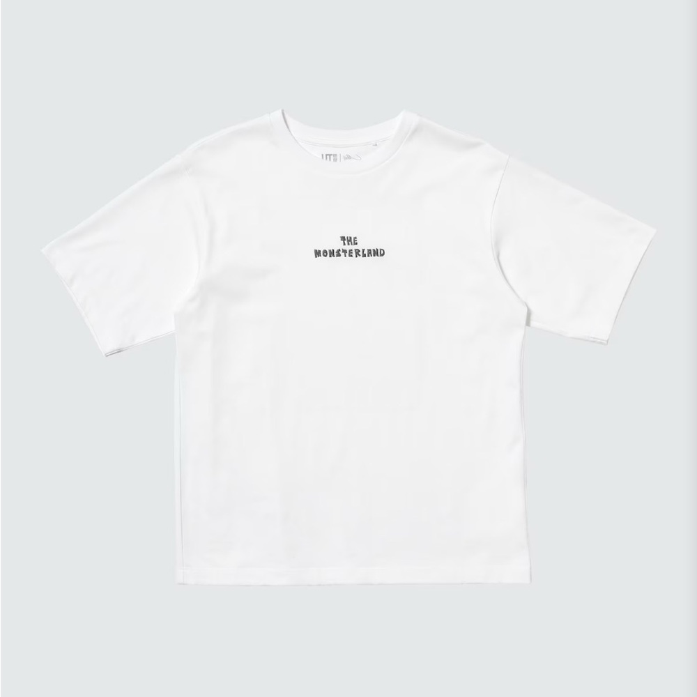 UNIQLO X POP MART T-SHIRT THE MONSTERS LABUBU - Picture 4 of 7